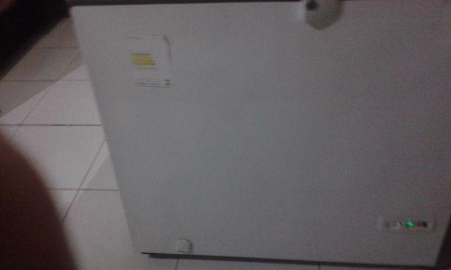 Freezer de marca consul