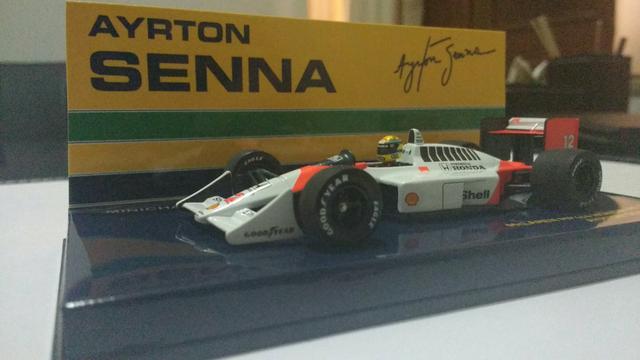 Miniatura F1 Ayrton Senna McLaren 