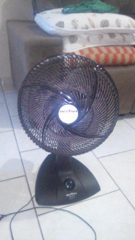 Ventilador britania 30 cm usado