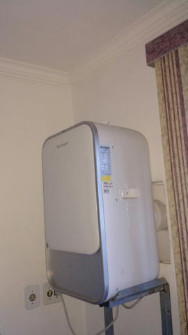 Ar portátil Springer semi novo