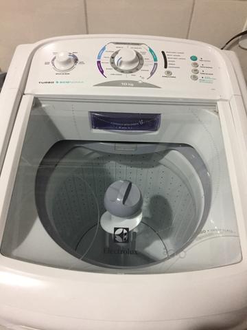 Máquina de lavar Electrolux 10kg