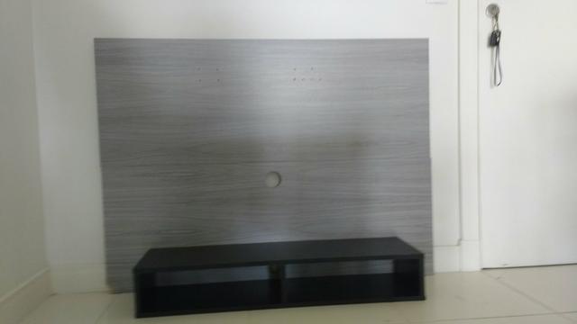 Painel com nichos para tv