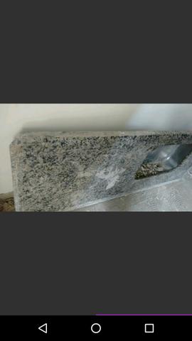 Pia granito com cuba bem conservada