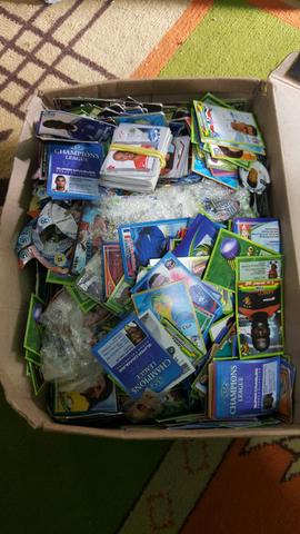 Cartinhas de futebol,ufc e naruto