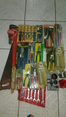 Kit de ferramentas novas com 17 peças pra hoje