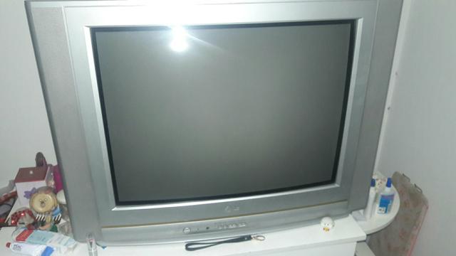 Tv 29' Lg - Tv 14' Semp - Maquina de lavar Roupas 10kg Mabe