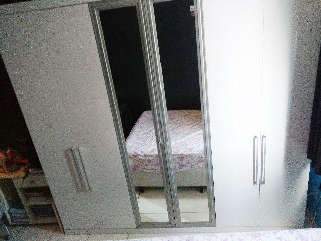 Armário grande 3 portas com espelho