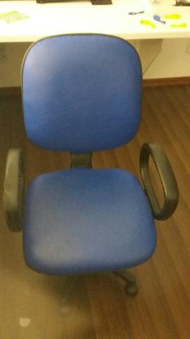 Cadeira usada
