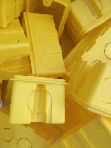 Caixas 4x2 e cabos flexíveis Cobrecom e outras marcas, só