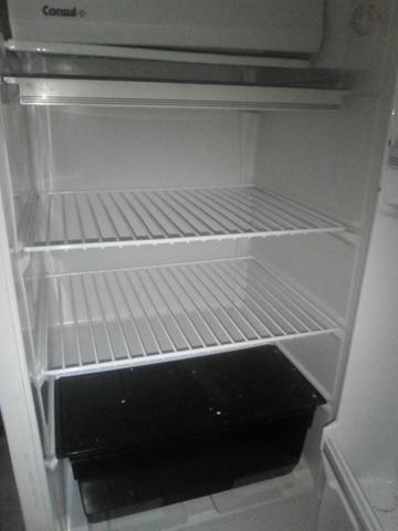 Frigobar Consul Conservado