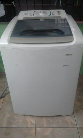 Maquina de lavar Electrolux turbo de 15 kg