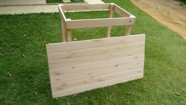 Mesa para churrasco ou costura