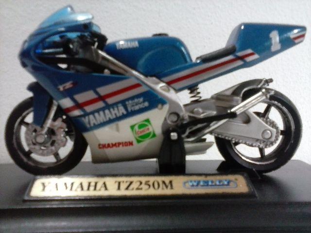 Miniatura Moto Yamaha Tz250m