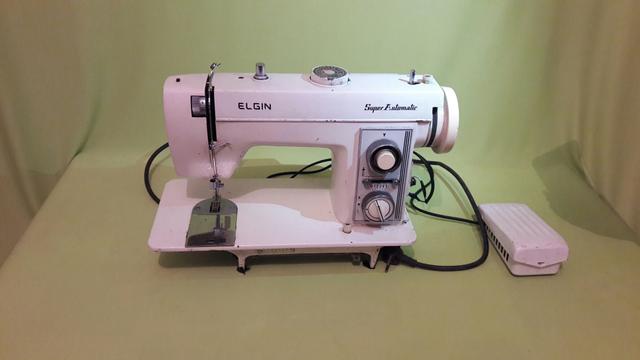 Máquina de costura Zig zag