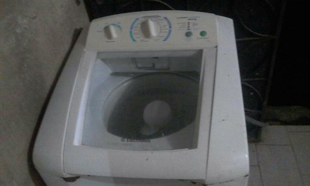 Máquina de lavar roupas 300