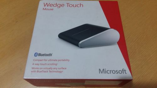 Bluetooth Mouse Wedge Touch da Microsoft na Caixa