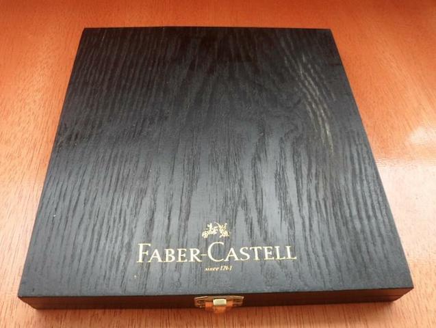 Estojo De Madeira Faber Castell P/ 19 Lapis ! Ac. Cartão !