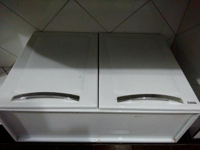 Geladeira e 2 armários (vendendo)