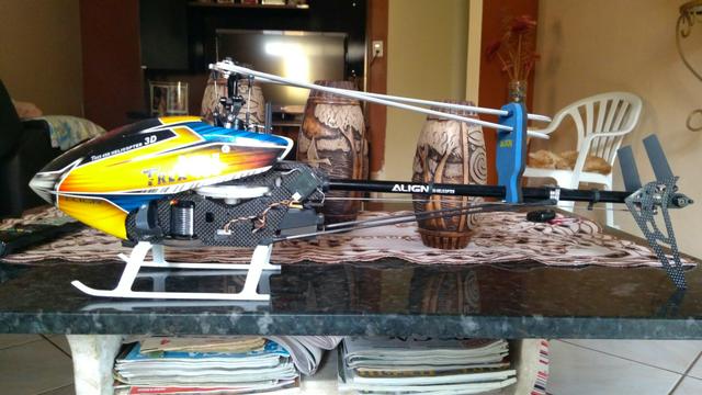 Helicóptero Trex 450