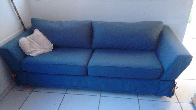 Lindo Sofá Decorativo azul