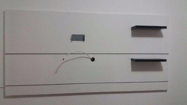 Painel para televisão ajustável