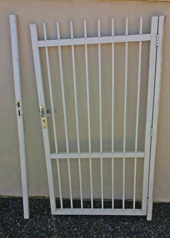 Portão de alumínio