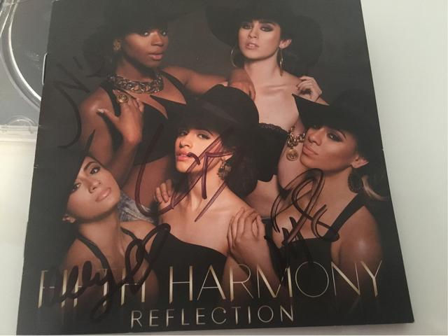 CD Autografado - Reflection - Fifth Harmony