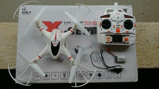 Drone MJX X400 com câmera