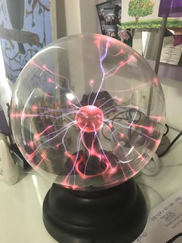 Esfera de Plasma Grande 20 cm com ótimo visual/iluminação