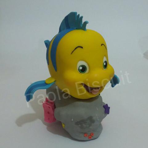 Linguado - em biscuit - pequena sereia