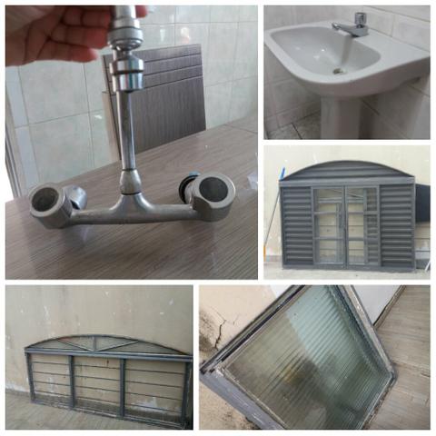 Pia, janela, torneira cada 140