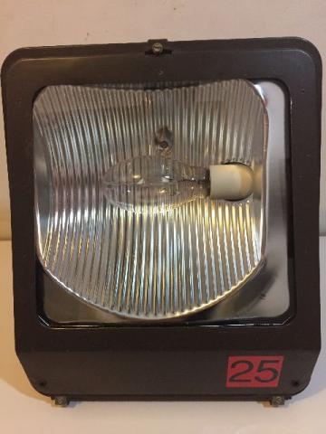 Refletor Industrial Ge - Lampada Halógena - 400 e 250 watts