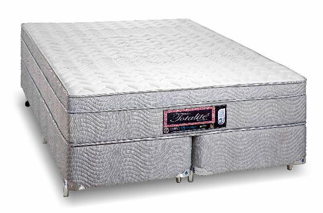 50% OFF de couchões (Conjunto Box Totalite 158x198)