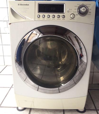 Lava e seca Electrolux 10.5kg Ecoturbo