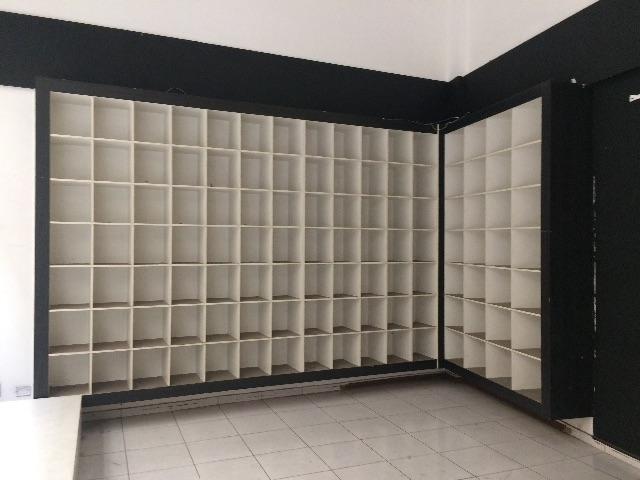 Móveis compreto para loja