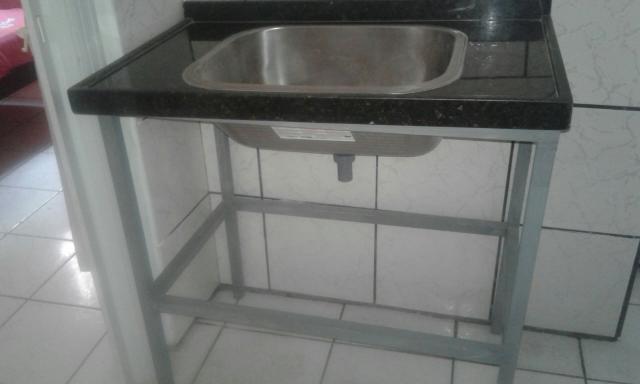 Pia com base de ferro