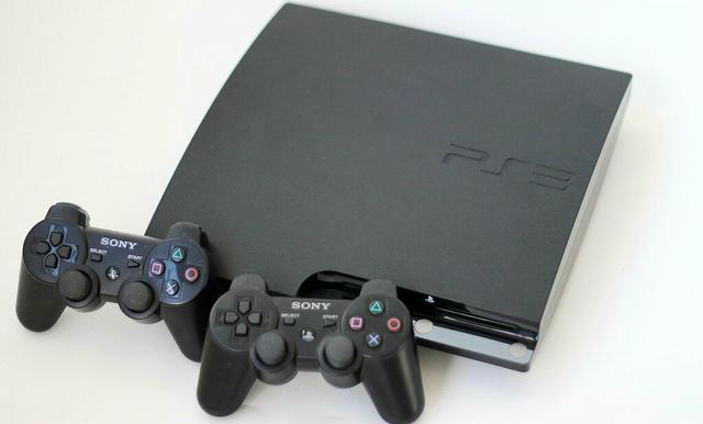 PlayStation 3 + 32 Jogos