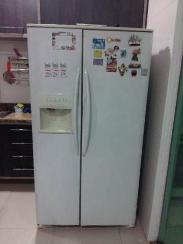 Refrigerador Eletrolux Side by Side