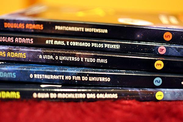 Box Guia do mochileiro das galáxias (5 livros) Novos