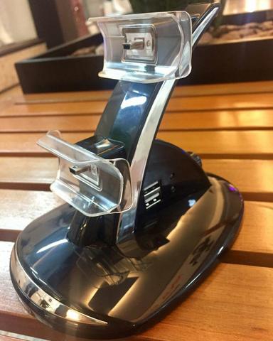 Carregador duplo para controle PS3