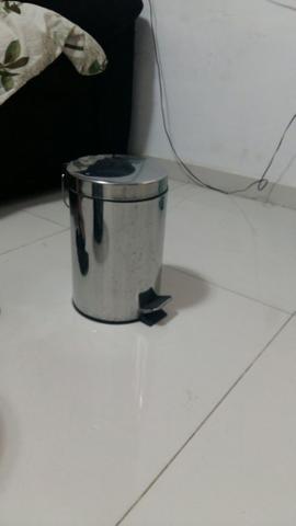 Cesto de lixo com pedal 5l