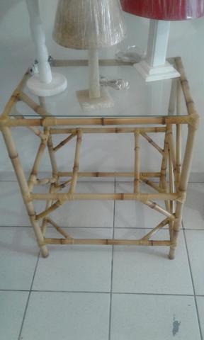 Lindo mesa em bambu!