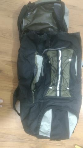 Mochila 60 Litros para mochileiro usei só uma vez