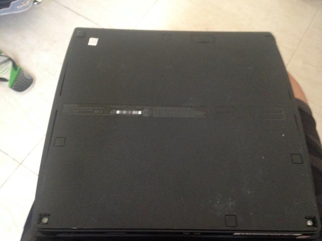 PS3 com vários jogos no HD! LEIA O RESTO!