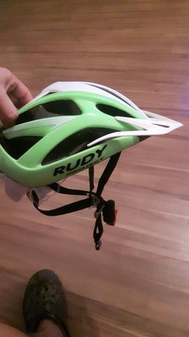 Sapatilha specialized,pedal clip shimano,capacete rudy