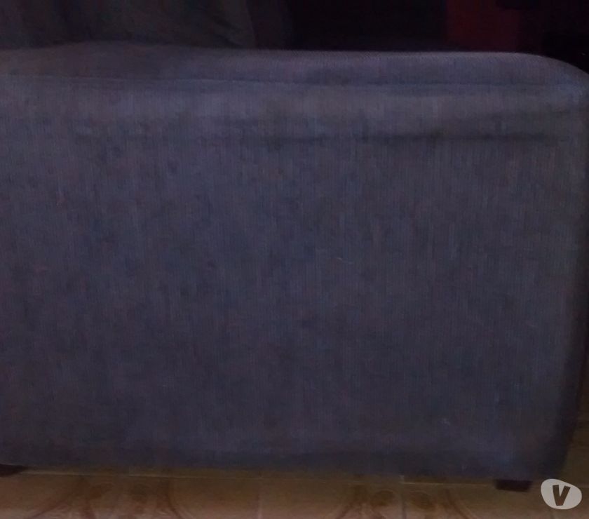 sofá semi novo