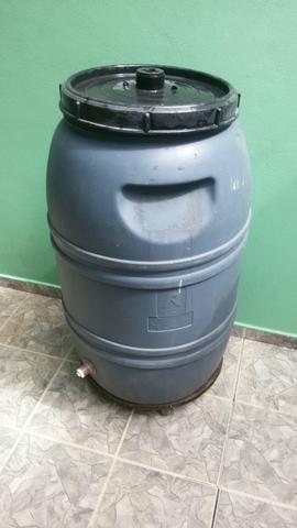 Vendo Bombona de 200 litros