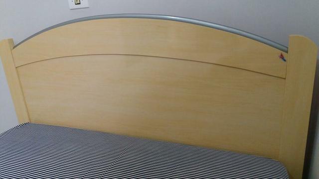 Cama de casal com colchão