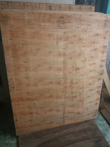 Compensado 12 milímetros. medido 1,40 m × 1,15 metro