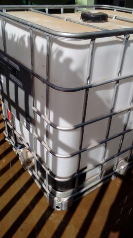 Container de  litros